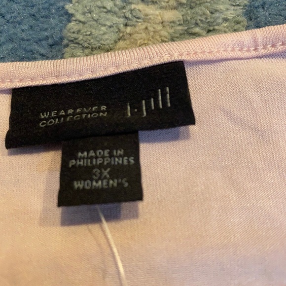 J Jill shirt sleeve top. - Picture 4 of 7